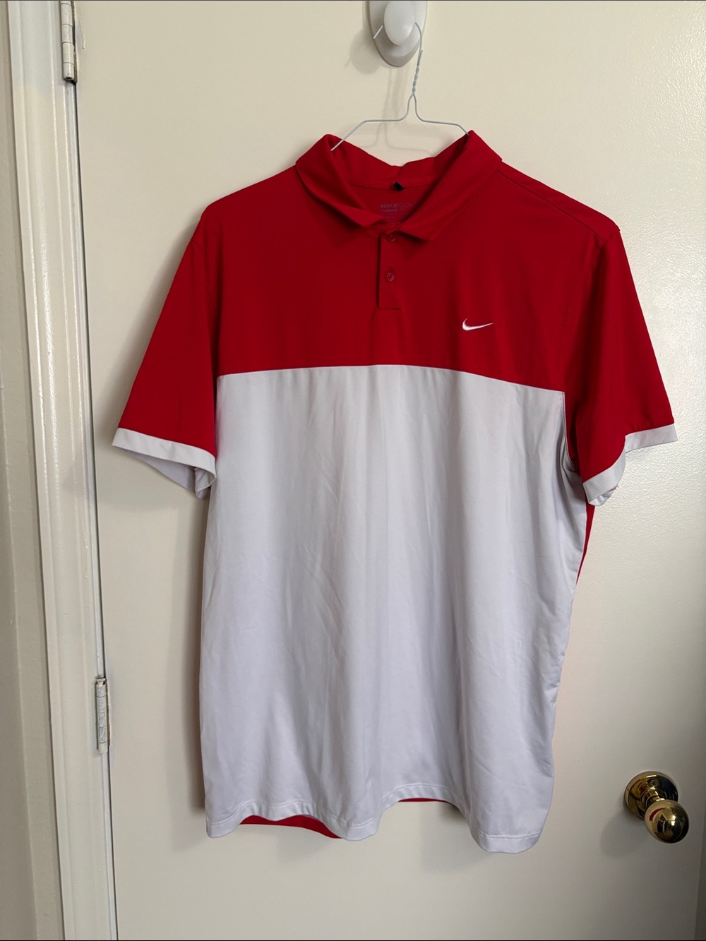 Nike Golf Men’s Red and White Blocked Polo